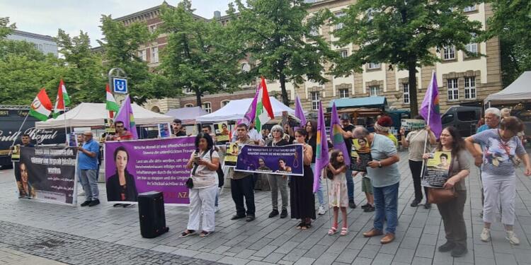 Mohammed ve Ezîzî’ye verilen idam kararları protesto edildi