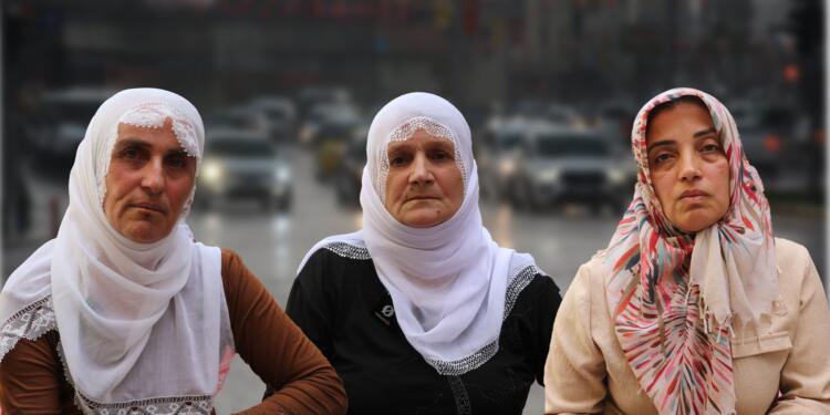 Şüpheli şekilde ölen Oturmak’ın yakınları: Evli olduğu erkek tutuklanmalı