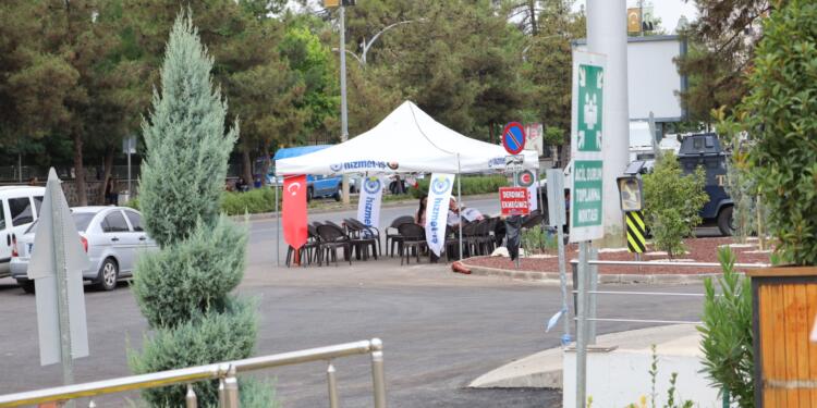 Hizmet İş’in provokasyon çağrısı: Gelin varlığınızı gösterin