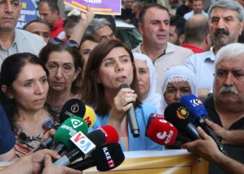 Amed’te kitlesel tepki: Başarıya ulaşamayacaklar!