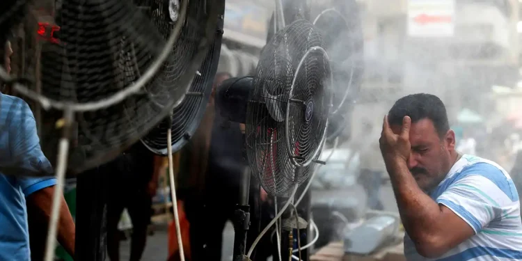 Irak’ta sıcaklar 50 dereceyi buldu