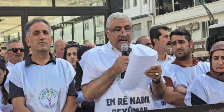 Colemêrg’te Nöbeti 6’ncı grup devraldı: Kayyım talandır