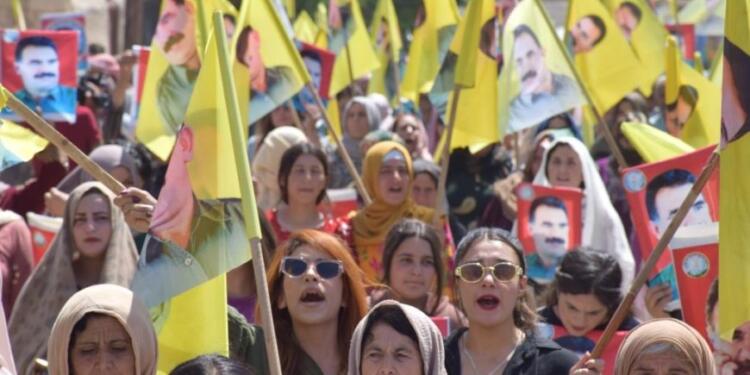 Kuzey ve Doğu Suriye’de halk tecride karşı yürüdü