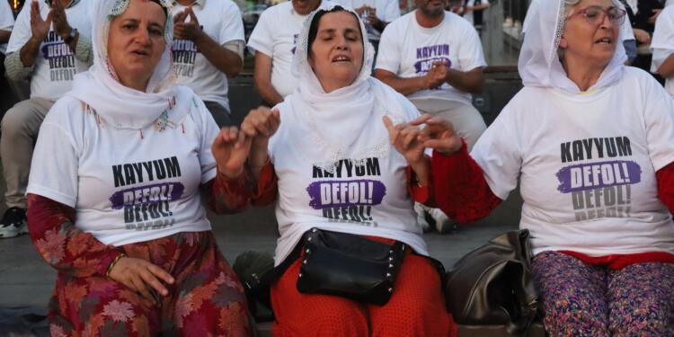 İstanbul’da kayyım nöbeti: İktidar, jin jiyan azadî felsefesiyle geri adım attı