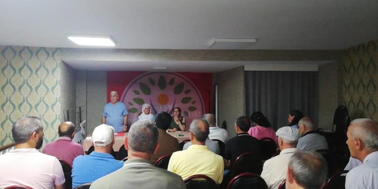 Çekmeköy’de tecrit gündemli halk toplantısı