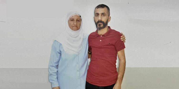 Tekli hücreye alınan tutsağın annesi: Onlar zindanlarda, biz de dışarıda direneceğiz