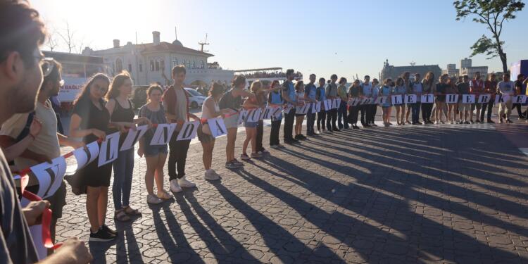 Gençlik örgütleri ‘adalet zinciri’ oluşturdu: Suruç’un hesabını soracağız