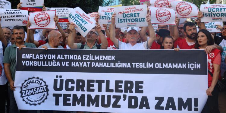 Mücadeleci Sendikalar: İnsanca yaşamaya yetecek ücret istiyoruz