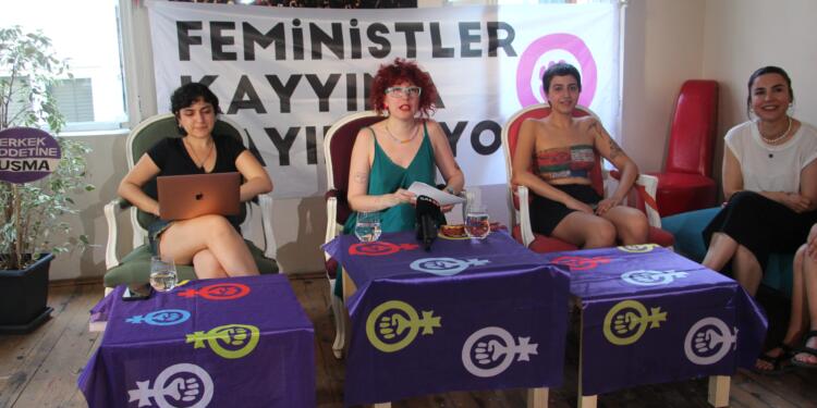 Feministlerden Kurdistan raporu: Kadınlar belediyelere daha rahat giriyor