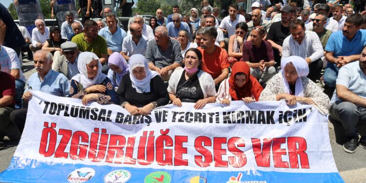 Bakırköy Cezaevi önünde ‘Özgürlüğe ses ver’ eylemi