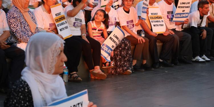 İstanbul’da kayyım nöbeti: Mücadeleyi yükselteceğiz