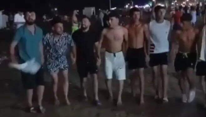 Mersin’de gözaltına alınan gençlere ‘Ölürem Türkiyem’ dinletilmiş!