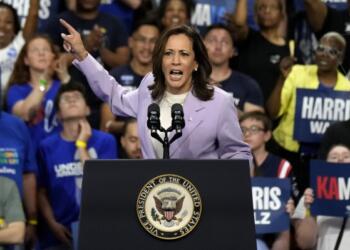 Kamala Harris Trump’ın 4 puan önünde