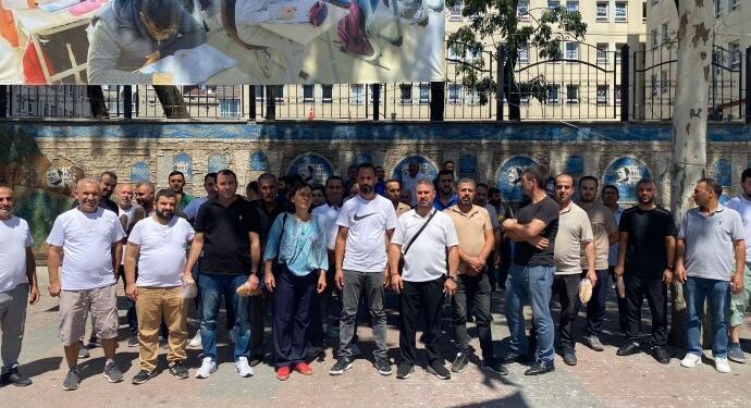 Sultangazi’deki pazarcılardan protesto eylemi