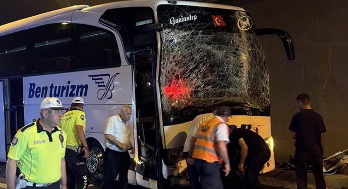 Kocaeli’nde zincirleme kaza: 15 yaralı