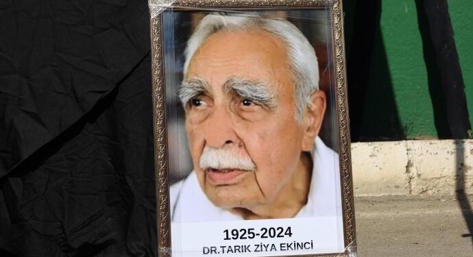 Tarık Ziya Ekinci defnedildi