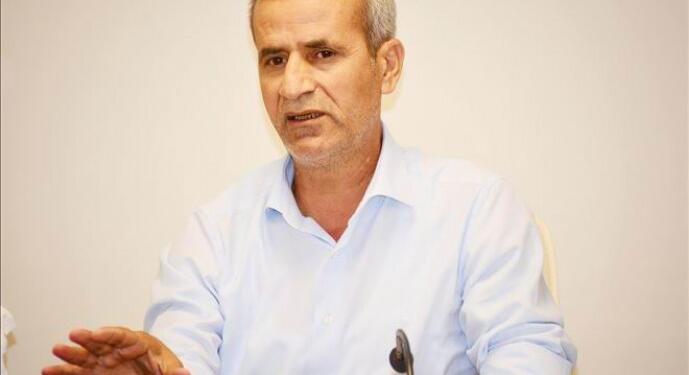 Qoser Belediye Eşbaşkanı İpek özür dileyip, görevi devretti