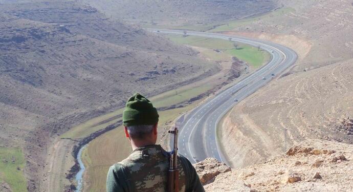 Sınırda görevlendirilen korucu: Askerler operasyonlara katılmak istemiyor