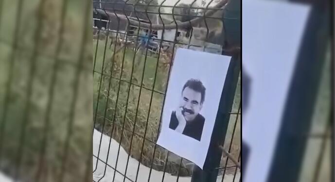 Cizîr’de tecride karşı Öcalan’ın fotoğrafları asıldı