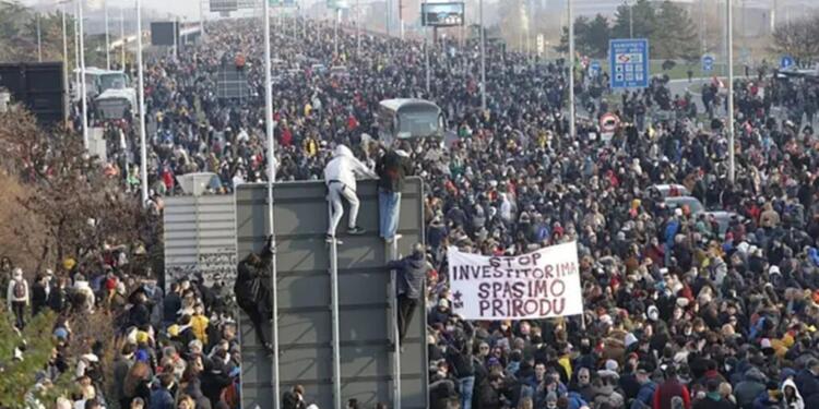 Sırbistan’da ‘şimdilik’ Rio Tinto kazandı