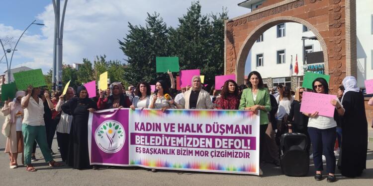 ‘Sen Kürtlüğünden vazgeçtiğin için zaten sana kayyım atanmış!’