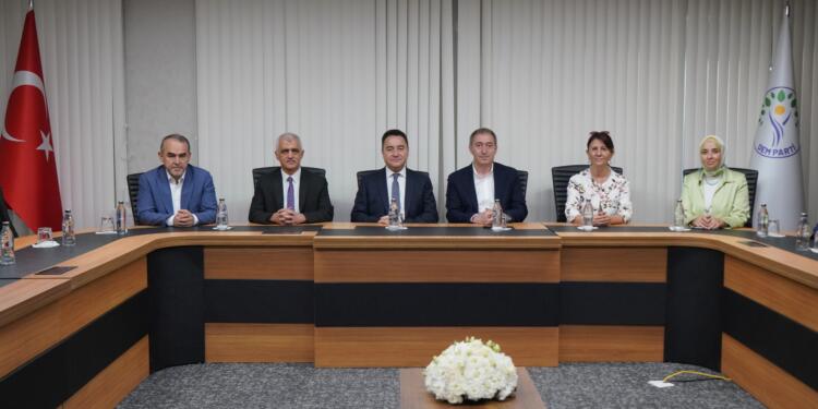 Kılıçdaroğlu ve Babacan’dan Bakırhan’a taziye ziyareti