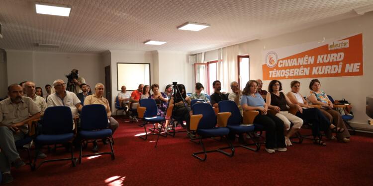 ANKA-DER ‘Hukuk ve toplumda anadil’ paneli düzenledi