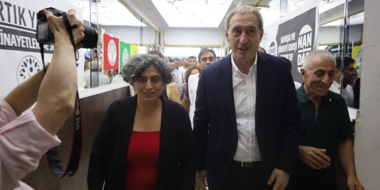 Bakırhan: Eğer barış yoksa ne ekmek ne adalet olur