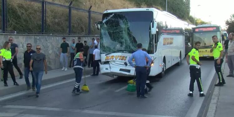 Üsküdar’da yolcu otobüsü çarpıştı: 3 yaralı