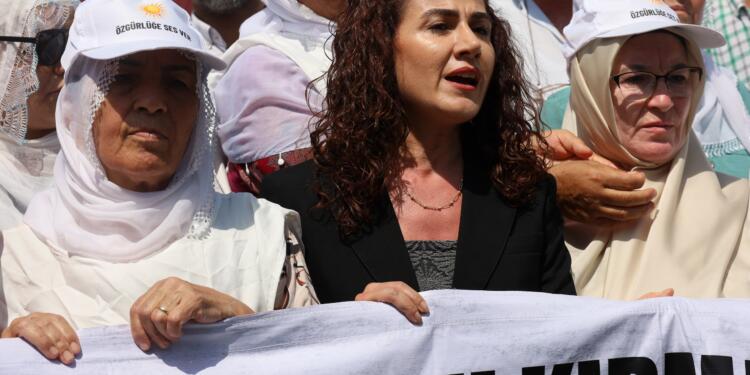 ‘Tecrit İmralı’da başladı 4 parça Kurdistan’a yayıldı’