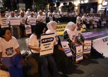 Kayyıma karşı nöbet: Muhatap Sayın Öcalan