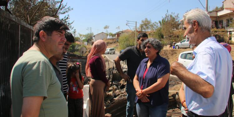 DEM Parti’den İzmir’e dayanışma ziyareti