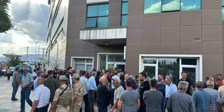 Qaxizman’da iki aile arasında kavga: 1 ölü 6 yaralı