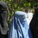 Taliban, kadınlara ‘kısık sesle’ konuşma zorunluluğu getirdi
