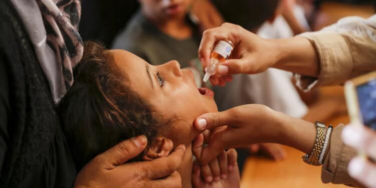 Gazze’de çatışmalara çocuk felci aşısı için geçici ara