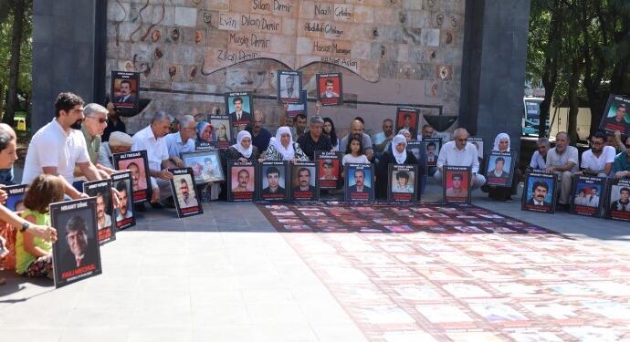 Kayıp yakınları 4 kentten seslendi: Hesap sormak için buradayız