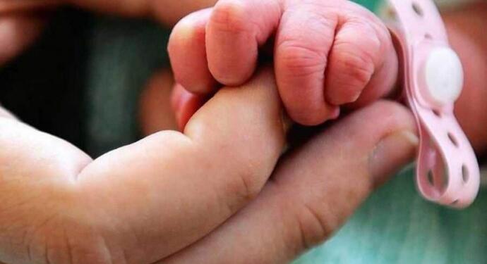 DEM Parti: AKP 22 yılda halkı özel hastanelere mecbur bıraktı