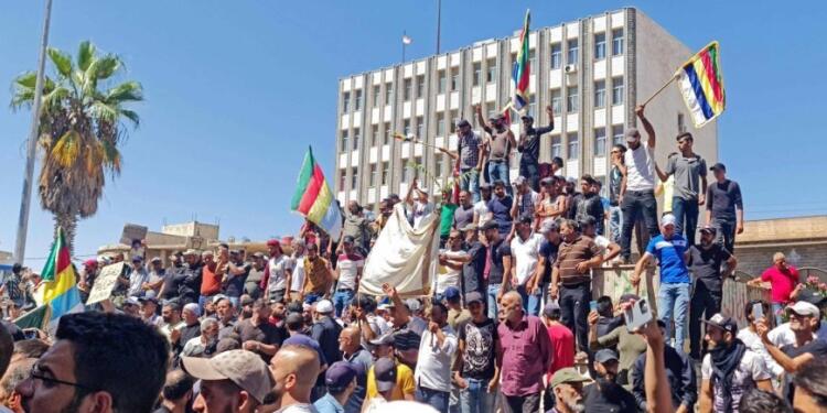 Dürzilerden Şam rejimine protesto