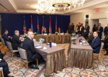 ABD, Azerbaycan ve Ermenistan bakanları görüştü