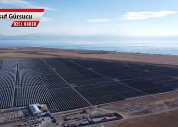 Tûşba'da Mars köylüsüne ait 784 bin metrekare alanda 138 bin güneş  paneli ile verimli tarım arazisi işgal edildi.