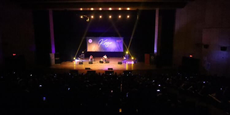 Amed’de Kasım Taşdoğan konserine yoğun ilgi