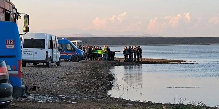 Hatay’da gölete giren beş kişi boğuldu