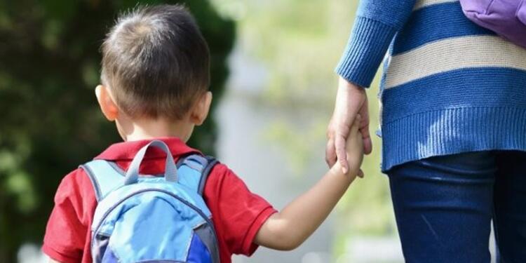 İstanbul trafiği okul başlama saatini değiştirdi
