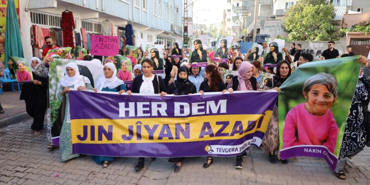 ‘Jin jiyan azadî’ direnişinin 2’nci yılı:Jina Emînî’den Narin’e cezasızlık politikalarına karşı alanlardayız