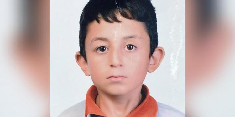 Beden eğitimi dersinde fenalaşan çocuk yaşamını yitirdi