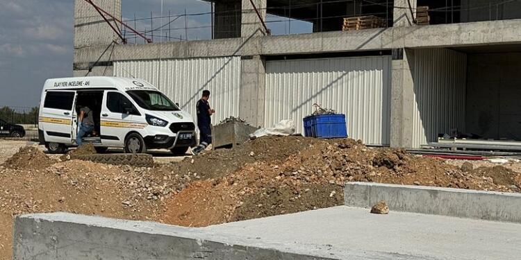 Atık su kazısında göçük: 1 işçi hayatını kaybetti