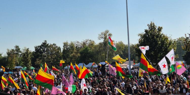 Uluslararası Kürt Kültür Festivali başladı