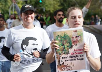 Hamburg’da ‘Abdullah Öcalan’a Özgürlük Maratonu’