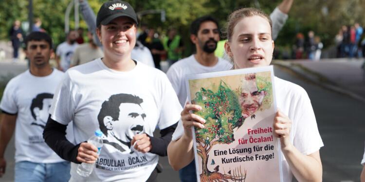 Hamburg’da ‘Abdullah Öcalan’a Özgürlük Maratonu’