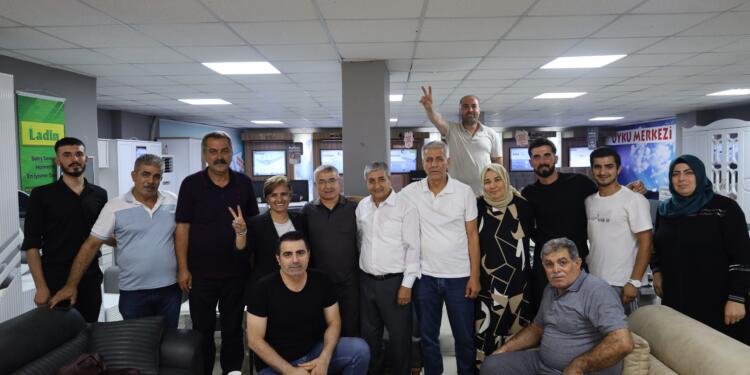 32 yıllık tutsak tahliye oldu: Diz çökmedik